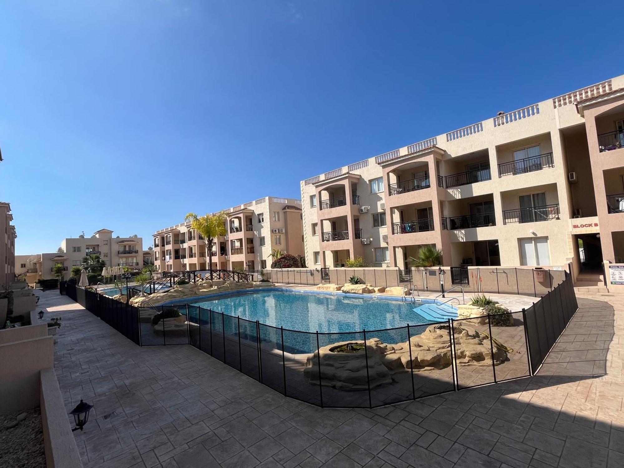 Royal Seacrest Residence Paphos Exterior photo